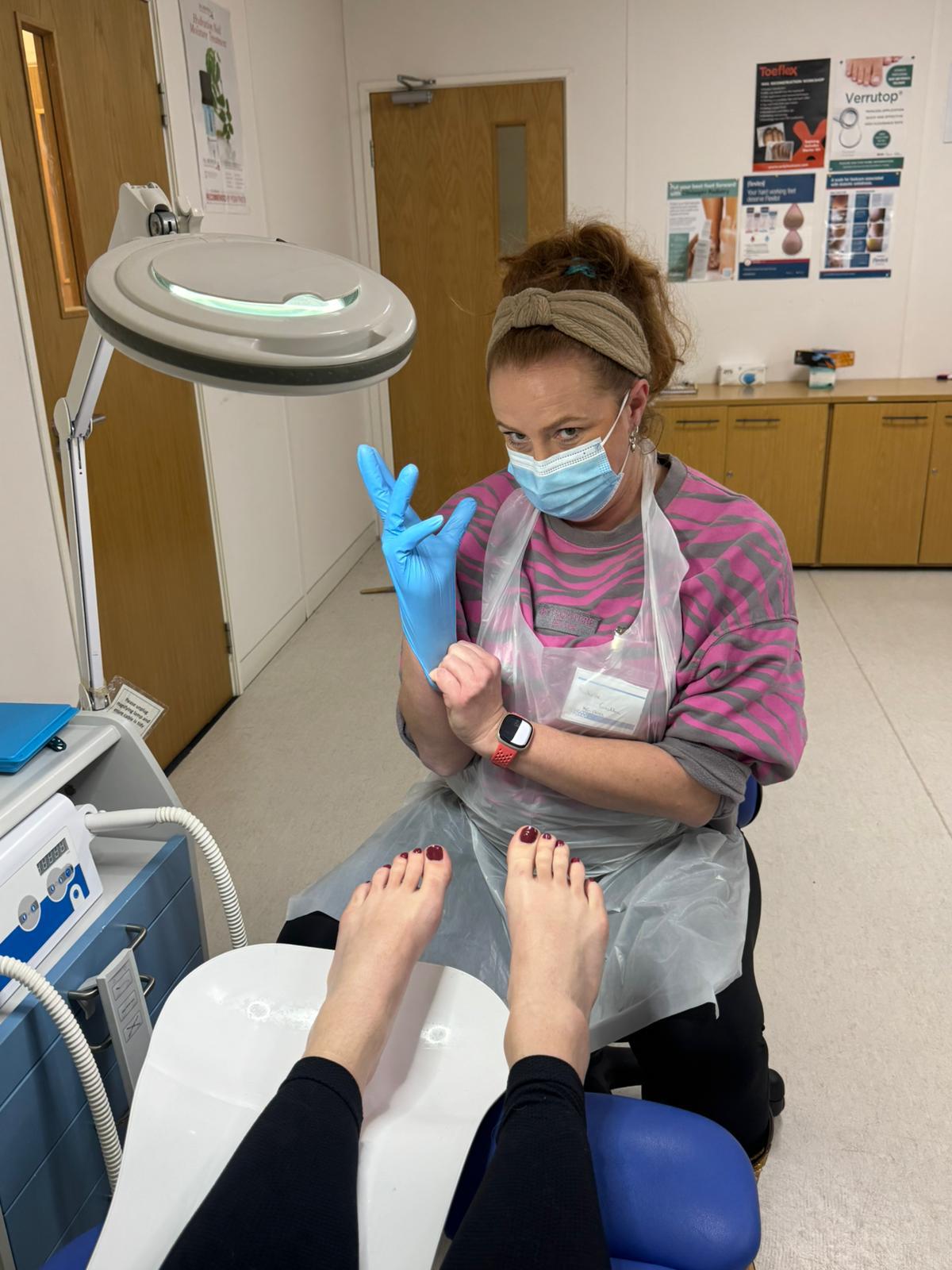 Relaxed treatment session in the clinic